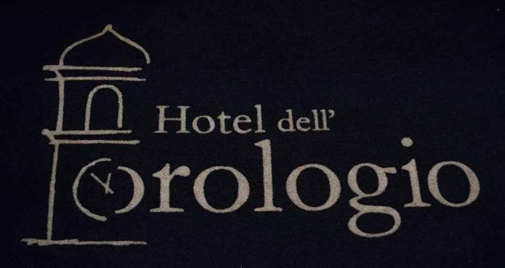 Dell'orologio Affittacamere 2*